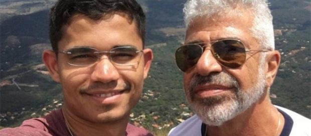 Clebson Teixeira e Lulu Santos assumiram o namoro ao público no ano passado. (Foto Reprodução / Instagram) Clebson Teixeira e Lulu Santos assumiram o namoro ao público no ano passado. (Foto Reprodução / Instagram)