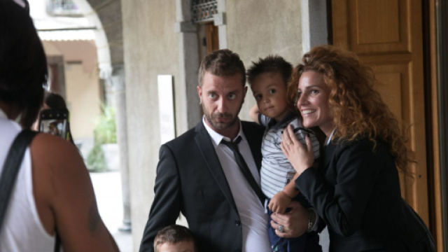 Veronica e Stefano durante un servizio per 'Le Iene'.