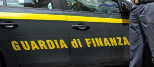 Sardegna, cocaina e un chilo di marijuana nell'auto: arrestati due fratelli