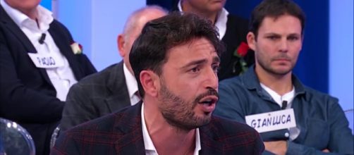 Uomini e donne, Trono Over: nuove accuse di Armando Incarnato
