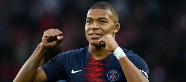 Mercato PSG : Mbappé serait la priorité du Real Madrid Mercato PSG : Mbappé serait la priorité du Real Madrid