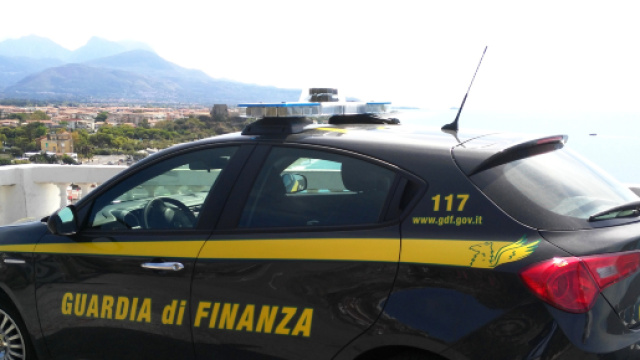 Evasione fiscale Messina, identificati i membri della banda