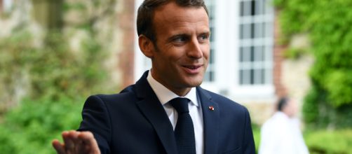 La cote de popularité d'Emmanuel Macron en hausse malgré l'affaire ... - rtl.fr