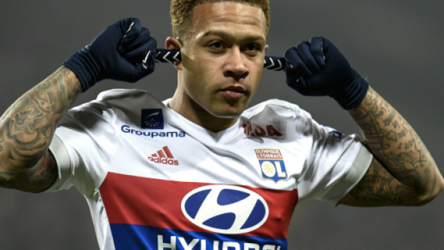 Menphis Depay attaquant de l'OL