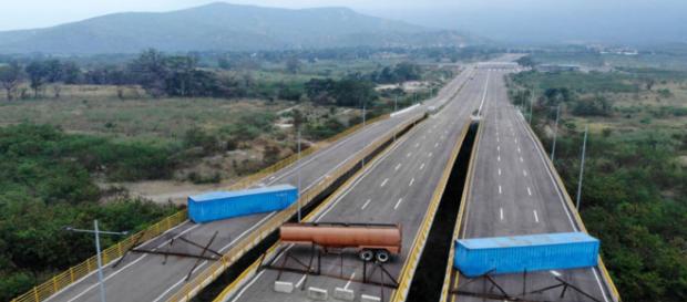 Maduro impide paso de ayuda humanitaria a Venezuela. - venezuelaaldia.com Maduro impide paso de ayuda humanitaria a Venezuela. - venezuelaaldia.com