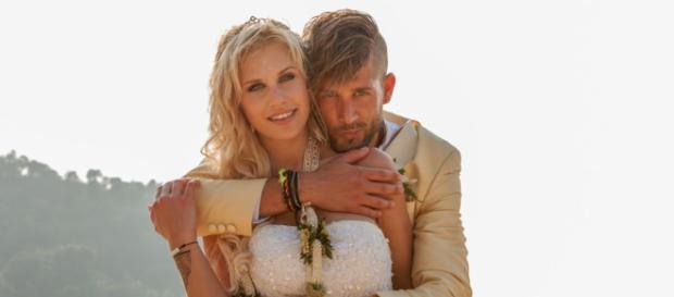 Paga et Adixia lors de leur mariage en Thaïlande Paga et Adixia lors de leur mariage en Thaïlande