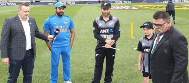 Rohit Sharma wins toss and fields again (Image via BCCI/Twitter) Rohit Sharma wins toss and fields again (Image via BCCI/Twitter)