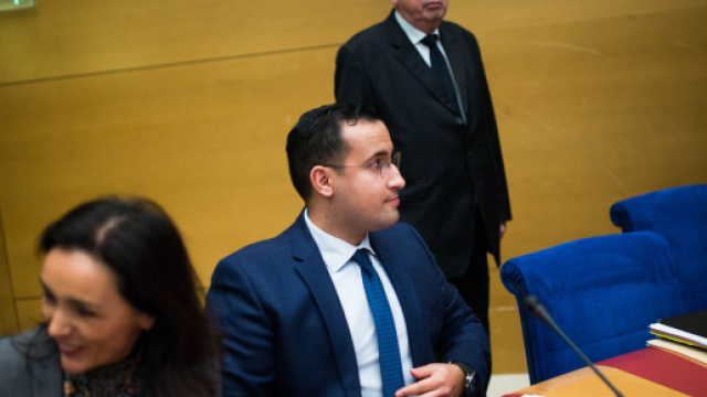 Matignon embarqué dans le mystère des «écoutes Benalla» - newsstandhub.com