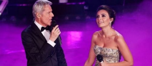 Sanremo 2019: Alessandra Amoroso, Rovazzi e Serena Rossi in lacrime sul palco dell'Ariston.