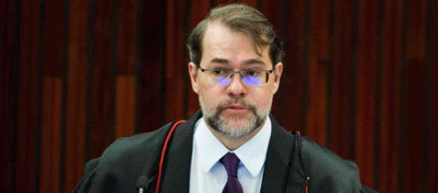 Dias Toffoli pede que sejam analisadas investigações que envolvem Mendes e sua esposa pela Receita Federal - (Foto: José Cruz/ Agência Brasil) Dias Toffoli pede que sejam analisadas investigações que envolvem Mendes e sua esposa pela Receita Federal - (Foto: José Cruz/ Agência Brasil)