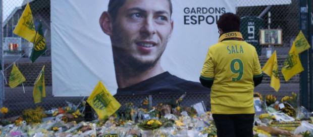 Disparition d'Emiliano Sala : les détails du crash de l'avion ... - voici.fr Disparition d'Emiliano Sala : les détails du crash de l'avion ... - voici.fr