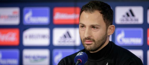FC Bayern - FC Schalke 04 Pressekonferenz - Schalke TV - schalke04.de FC Bayern - FC Schalke 04 Pressekonferenz - Schalke TV - schalke04.de