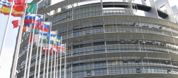 Europa: trovata intesa su articolo 13 della riforma del copyright. Europa: trovata intesa su articolo 13 della riforma del copyright.