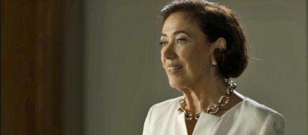Valentina (Lilian Cabral) de O Sétimo Guardião (Reprodução/TV Globo) Valentina (Lilian Cabral) de O Sétimo Guardião (Reprodução/TV Globo)