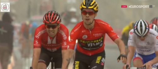 Primoz Roglic batte Dumoulin e vince la sesta tappa dell'UAE Tour