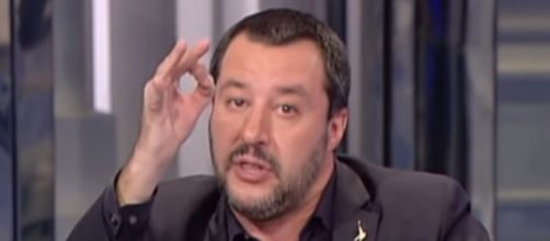 Matteo Salvini attacca i giornali