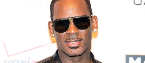 R. Kelly Denies Sexual Abuse Allegations in New Song 'I Admit ... - people.com