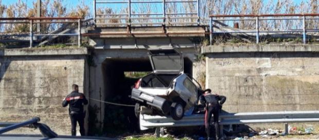 Calabria, giovane ragazzo perde la vita in un incidente stradale Calabria, giovane ragazzo perde la vita in un incidente stradale