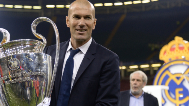 OFFICIEL - Zidane de retour sur le banc du Real Madrid | Goal.com - goal.com
