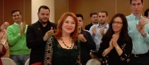 La madre de Irene Villa, en el acto de VOX en Móstoles. / YouTube