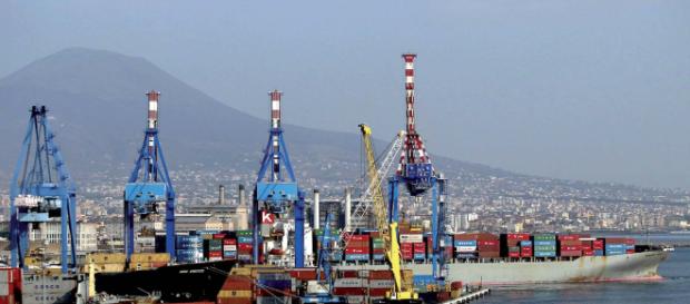 Nuova via della Seta: la Cina allunga le mani sui porti europei ... - vadoetornoweb.com Nuova via della Seta: la Cina allunga le mani sui porti europei ... - vadoetornoweb.com