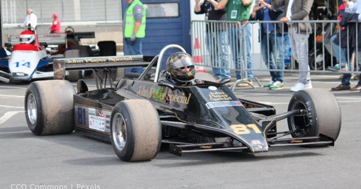 FIA to reintroduce bonus point for fastest lap in 2019 Formula 1 Season