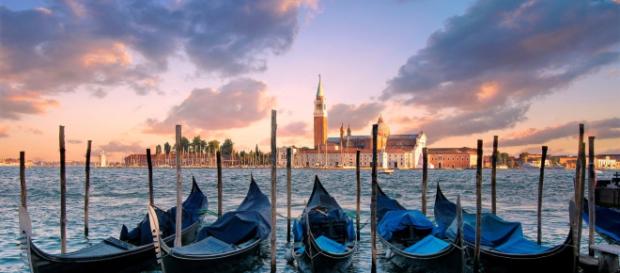 Casting di Produzioni Teatrali Veneziane per un evento legato a Biennale Arte Venezia Casting di Produzioni Teatrali Veneziane per un evento legato a Biennale Arte Venezia