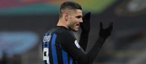 Inter, Icardi sarebbe pronto all'addio: Mauro e Wanda vorrebbero rimanere in Italia Inter, Icardi sarebbe pronto all'addio: Mauro e Wanda vorrebbero rimanere in Italia