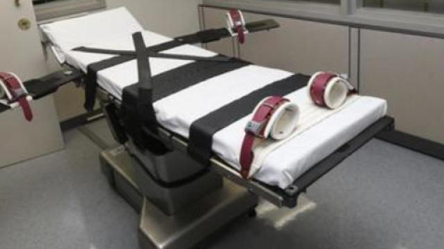 California, governatore sospende la pena di morte.