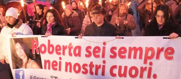 Roberta Ragusa aveva un amante? La difesa di Logli: 'Pista trascurata dai giudici' Roberta Ragusa aveva un amante? La difesa di Logli: 'Pista trascurata dai giudici'