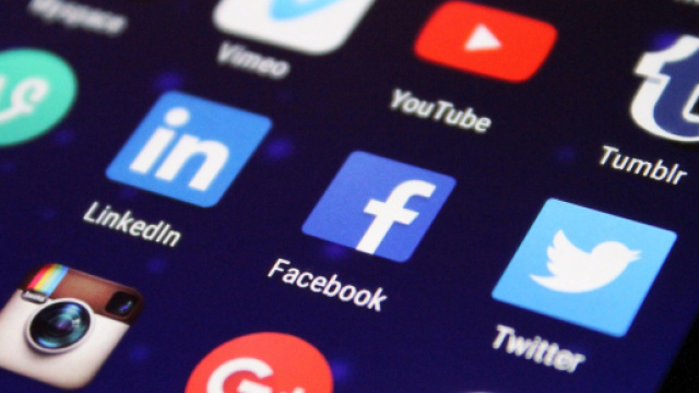 Branding in the age of social media - phys.org