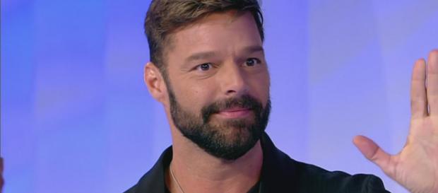 Anticipazioni Amici 18: Ricky Martin coach del serale, Ludovica e Jefeo in maglia verde. Anticipazioni Amici 18: Ricky Martin coach del serale, Ludovica e Jefeo in maglia verde.