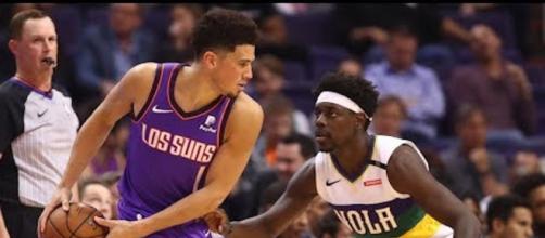 Devin Booker led the Suns to an overtime win on Saturday (Mar. 16). [Image via NBA/YouTube]