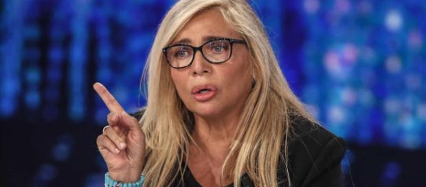Domenica In, black-out in diretta, Mara Venier sbotta Domenica In, black-out in diretta, Mara Venier sbotta