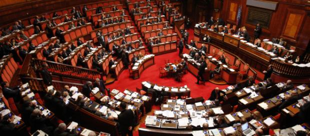 Le pensioni di cittadinanza potranno essere pagate anche in contanti, ultimi ritocchi al decreto prima della conversione in legge Le pensioni di cittadinanza potranno essere pagate anche in contanti, ultimi ritocchi al decreto prima della conversione in legge