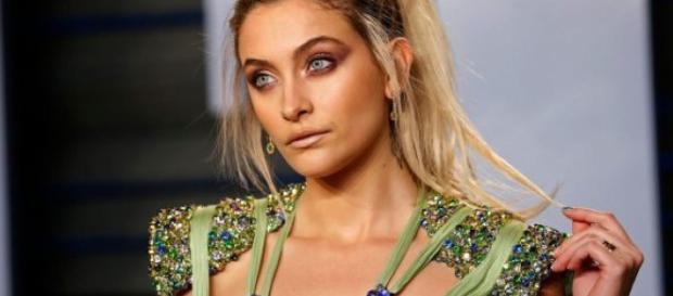 Paris Jackson avrebbe tentato il suicidio Paris Jackson avrebbe tentato il suicidio