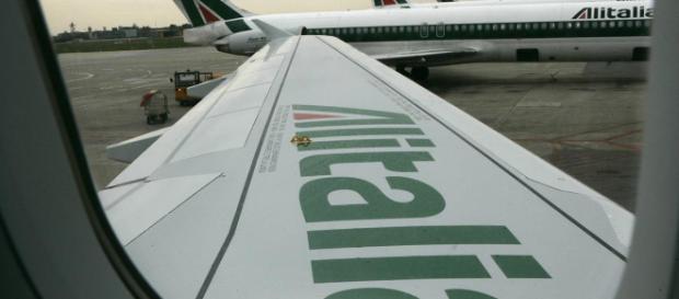 Sciopero di Alitalia e Air Italy lunedì 25 marzo. Sciopero di Alitalia e Air Italy lunedì 25 marzo.