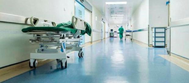 Tragedia in ospedale. Figlio muore d’infarto la mamma spira poco dopo - Teleclubitalia Tragedia in ospedale. Figlio muore d’infarto la mamma spira poco dopo - Teleclubitalia
