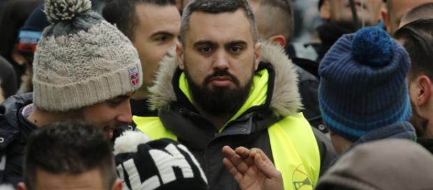 Gilets jaunes»: Le domicile et la voiture d'Eric Drouet pris pour ... - titrespresse.com Gilets jaunes»: Le domicile et la voiture d'Eric Drouet pris pour ... - titrespresse.com