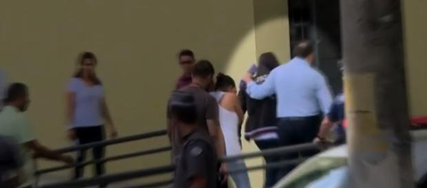 Terceiro suspeito é apreendido. (Reprodução/TV Globo) Terceiro suspeito é apreendido. (Reprodução/TV Globo)