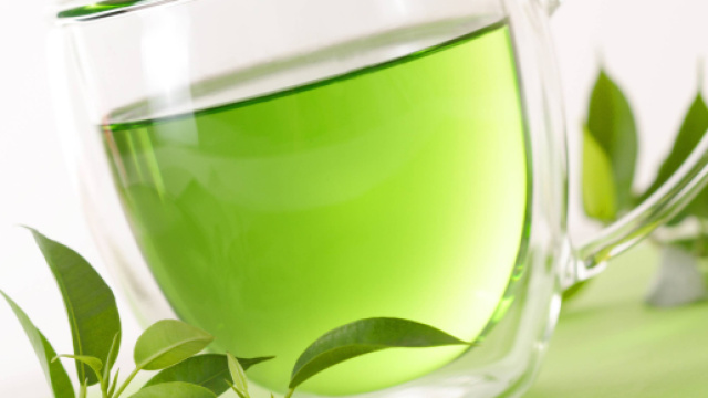 Il t&egrave; verde &egrave; un valido alleato contro l'obesit&agrave;, lo rivela uno studio statunitense