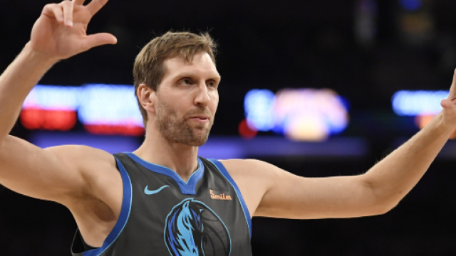 NBA - Dirk Nowitzki devient 6ème meilleur marqueur de l'histoire - parlons-basket.com