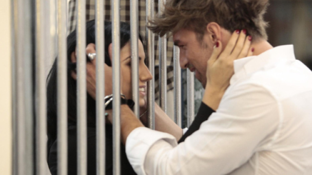 Uomini e Donne, Andrea Damante fa una dedica alla De Lellis: 'Manca la mia paperella'