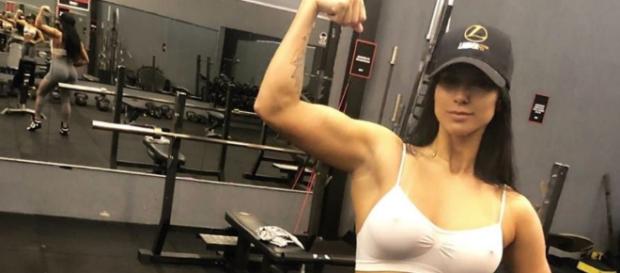 Jully é musa fitness (Reprodução/Instagram/@jullyoliveira_oficial) Jully é musa fitness (Reprodução/Instagram/@jullyoliveira_oficial)