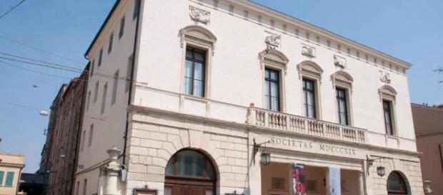 Un'immagine del Teatro Sociale di Rovigo Un'immagine del Teatro Sociale di Rovigo