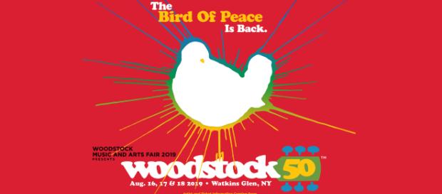 Woodstock 50, la locandina dell'evento tributo del prossimo 16 17 18 agosto 2019 Woodstock 50, la locandina dell'evento tributo del prossimo 16 17 18 agosto 2019