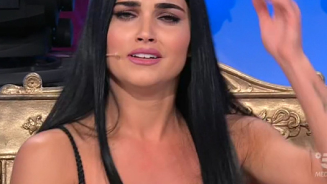 Uomini e Donne, Teresa Langella si sarebbe presa gioco di Maria De Filippi per ottenere notorietà.
