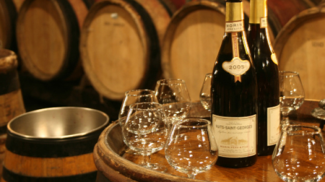 Pas toujours facile de savoir ce que cache les étiquettes sur les bouteilles de vin
