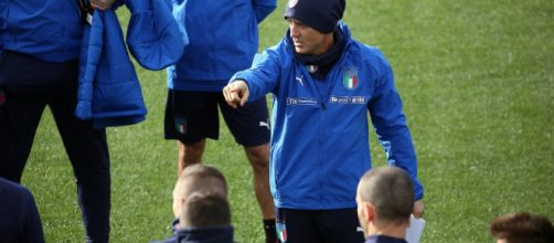 Italia-Finlandia, Il mister Mancini durante un allenamento della nazionale in vista del match contro la Finlandia.