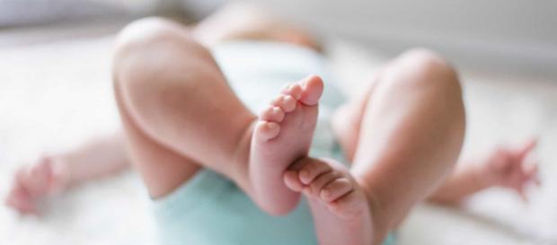 Recém nascida foi enterrada viva pela própria mãe. (Arquivo Blasting News) Recém nascida foi enterrada viva pela própria mãe. (Arquivo Blasting News)